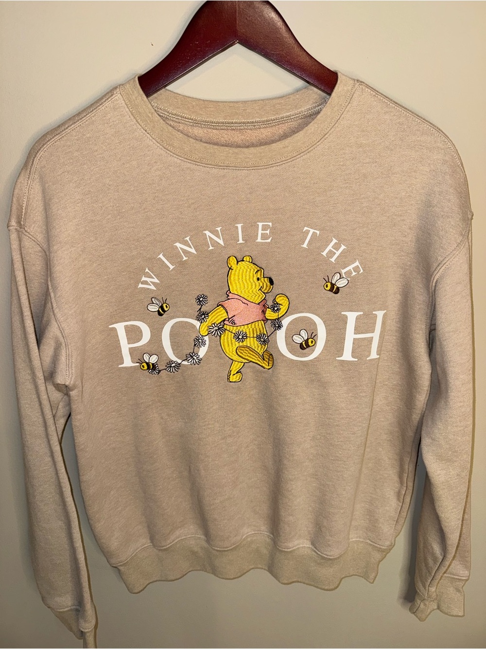 Disney Winnie the Pooh Taupe Embroidered Pooh & Bee Floral Sweatshirt S